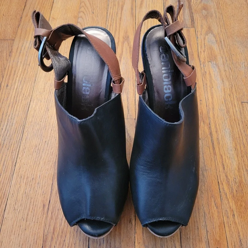 Dani‎ Black 9.5 Platform Clog Heels Black Studded Leather Slingback Peep Toe